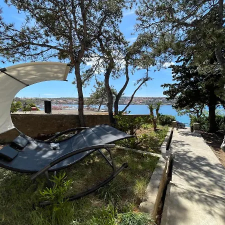 House Oliveglia *